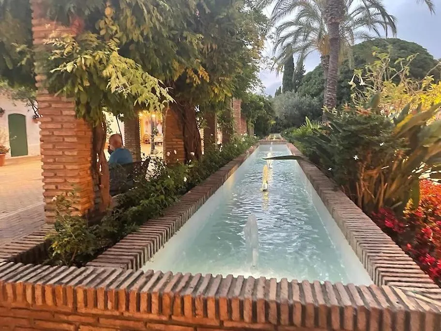 4 Bedroom Townhouse 200 Meters From The Beach! Estepona